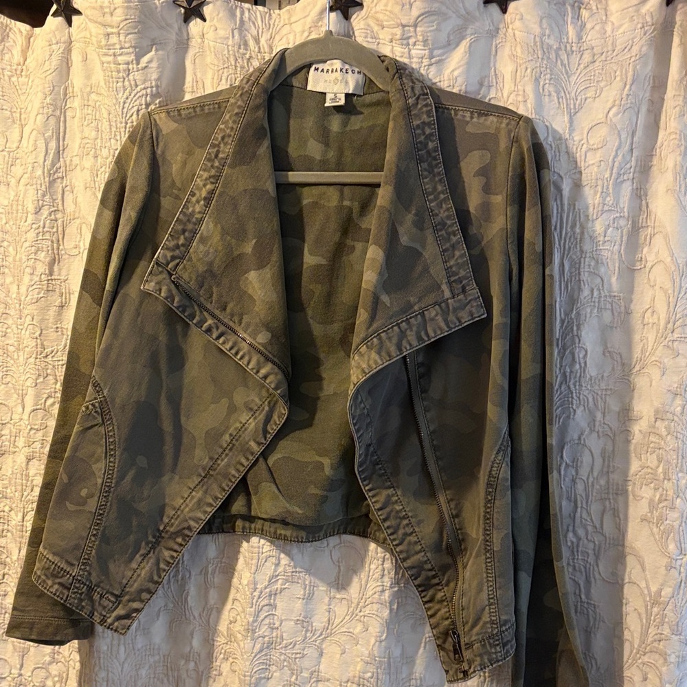 Stylish Women's Camouflage Utility Jacket by Anthropologie